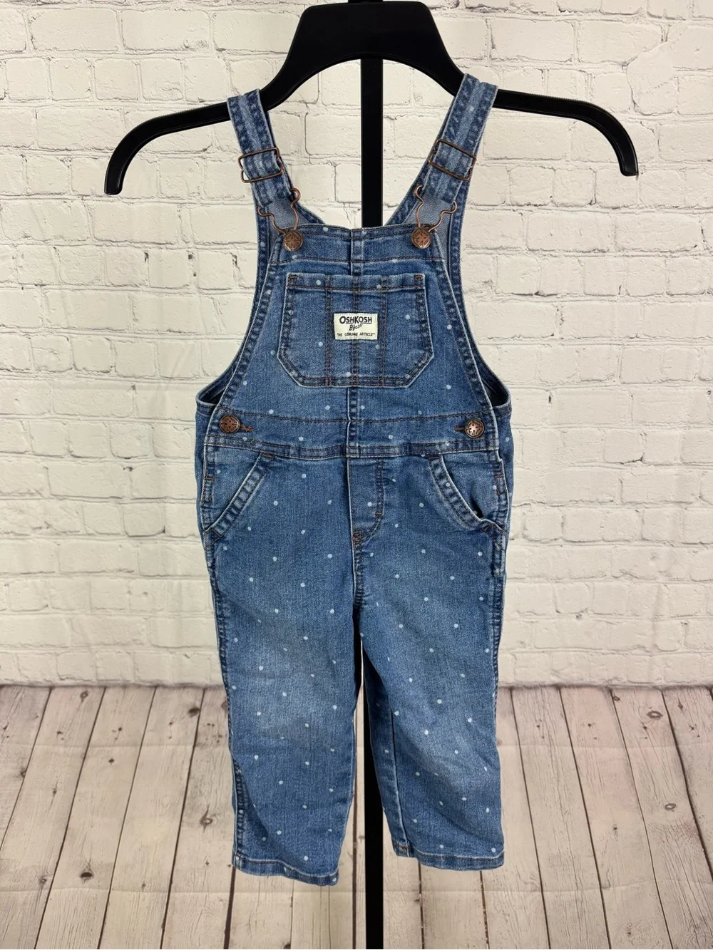 Oshkosh B’Gosh Toddler Polka Dot Overalls Size 2T